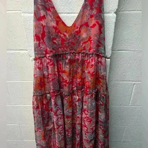 AEMI + CO tiered maxi dress - Picture 3 of 5